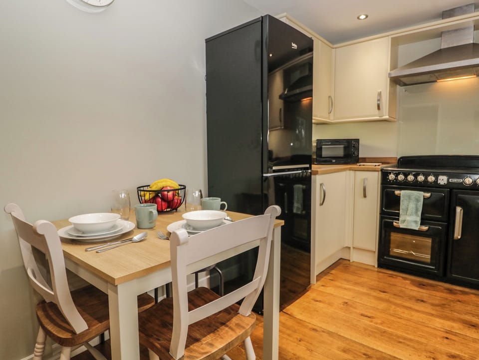 Fridge, dishwasher, electric kettle, toaster