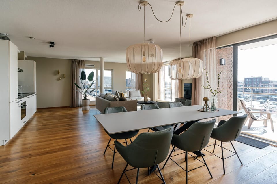 Apartment | Dining