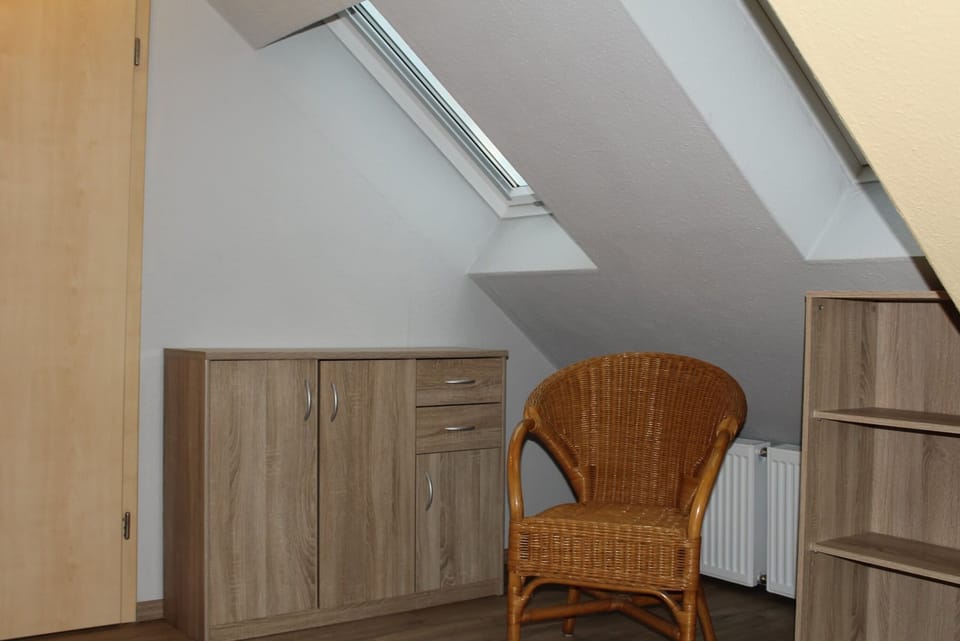 Bungalow | 2 bedrooms, individually furnished, bed sheets