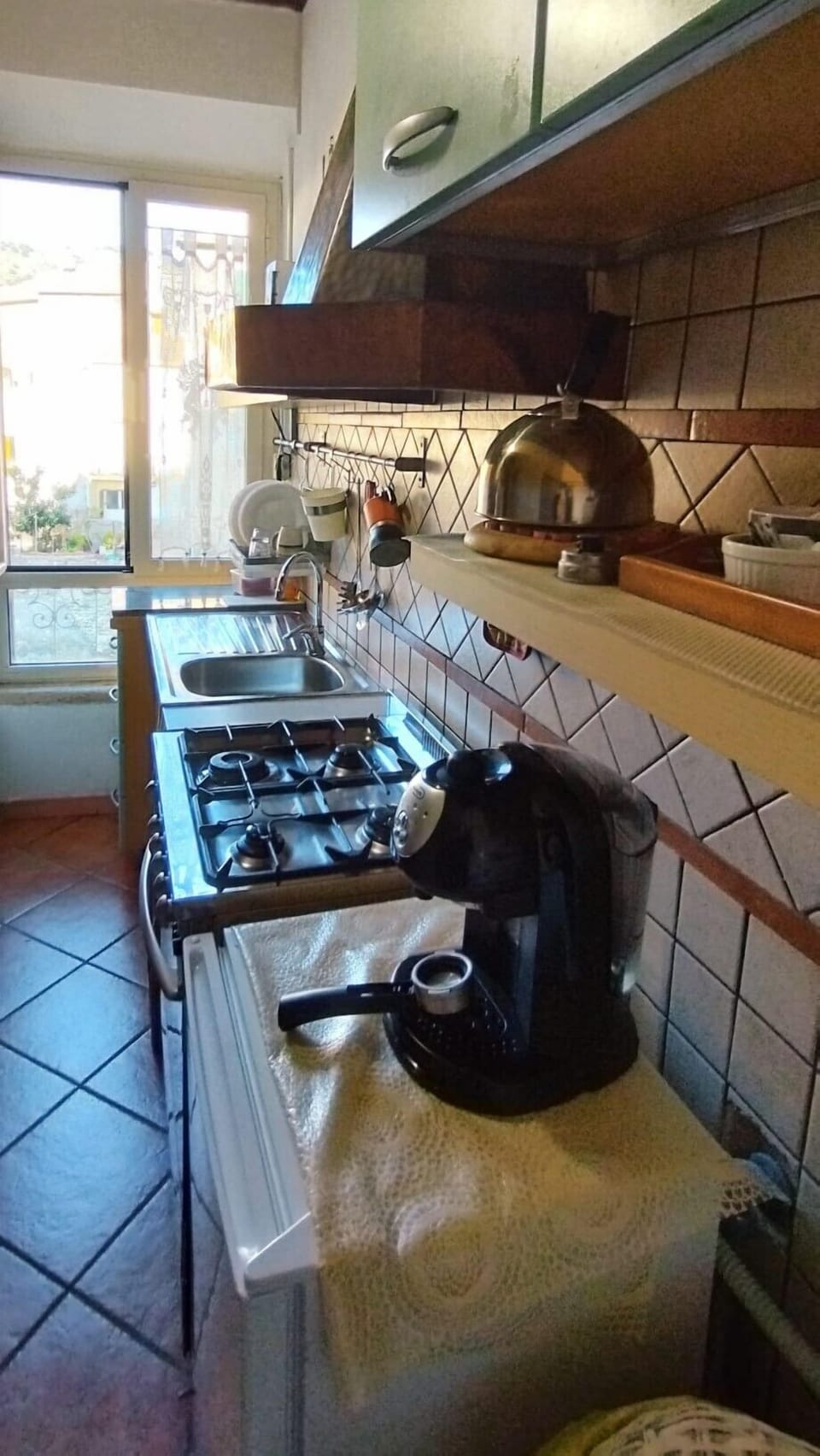 Comfort Apartment, City View | Private kitchen | Mini-fridge