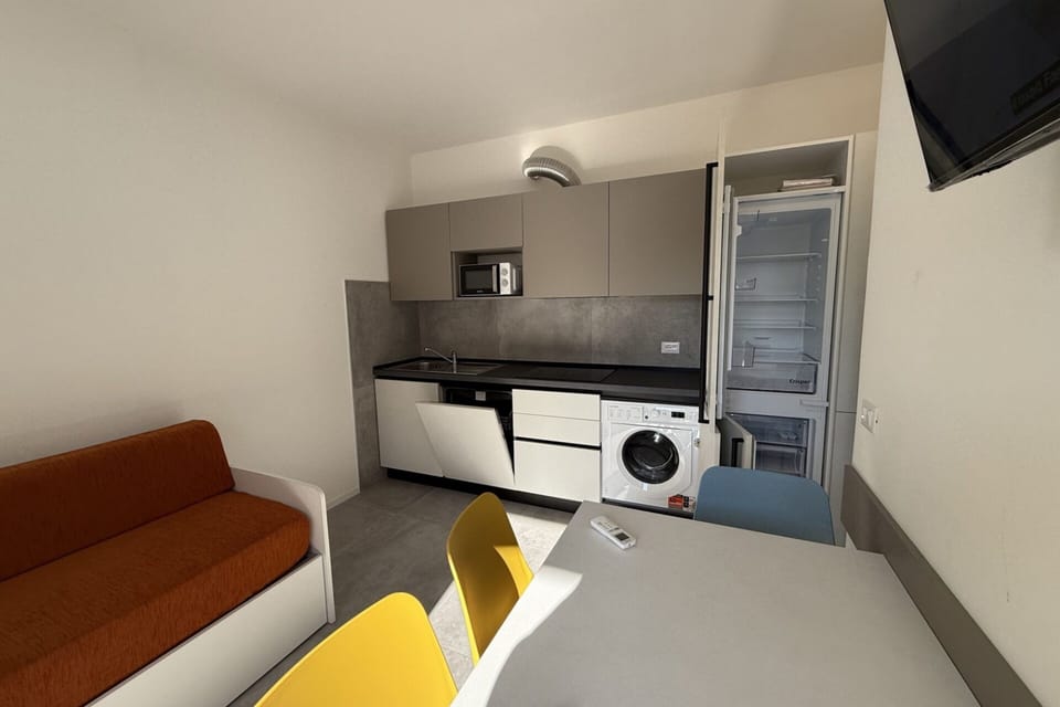 Apartment, 1 Bedroom, Patio, Garden View | Interior