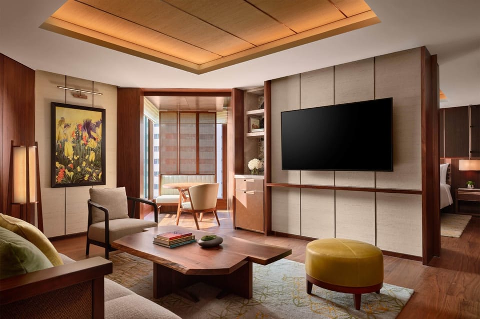Presidential Suite, 1 King Bed | Minibar, in-room safe, desk, blackout drapes