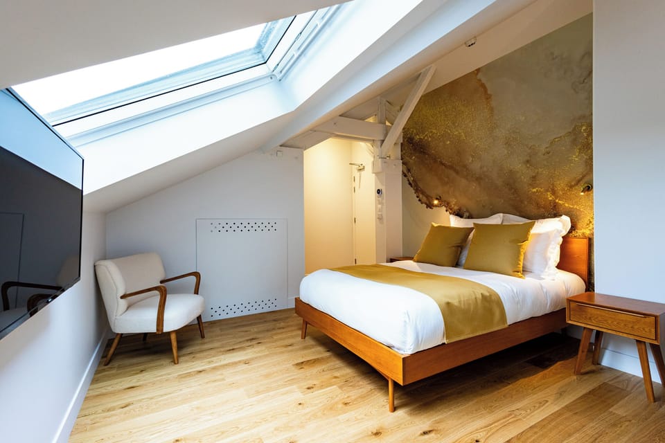 Chambre Mineral | In-room safe, blackout drapes, soundproofing, iron/ironing board