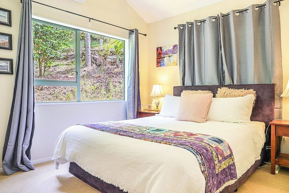 Suite, 1 Queen Bed, Microwave, Beach View | Iron/ironing board, free WiFi