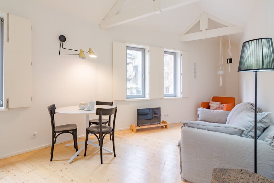 Apartment | Dining