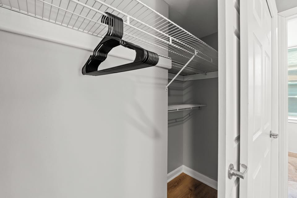 Deluxe House | 3 bedrooms, blackout drapes, iron/ironing board, free WiFi