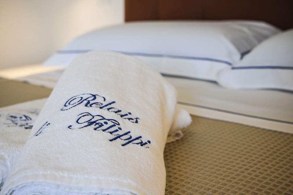 Comfort Double Room, Garden View | Blackout drapes, free WiFi, bed sheets