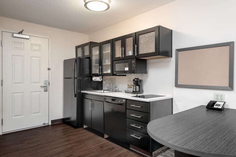 Suite, 1 Bedroom, Accessible Bathtub (Mobility) | Desk, laptop workspace, blackout drapes, iron/ironing board