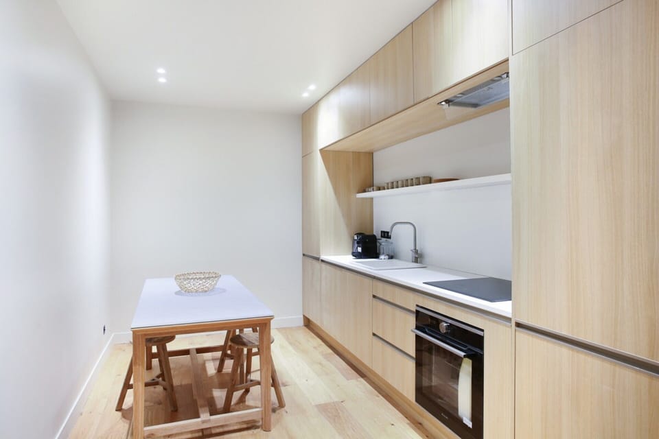 Apartment | Private kitchen | Fridge, microwave, oven, stovetop