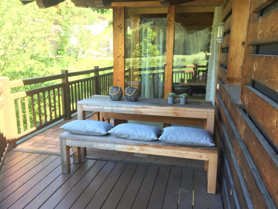 Chalet | Balcony