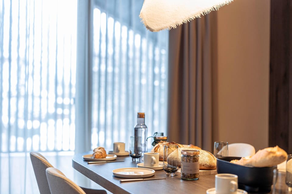 Apartment | Dining