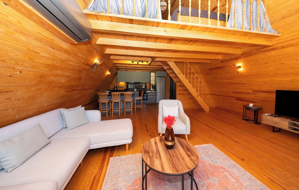 Apartment, Garden View | 1 bedroom, blackout drapes, iron/ironing board, free WiFi