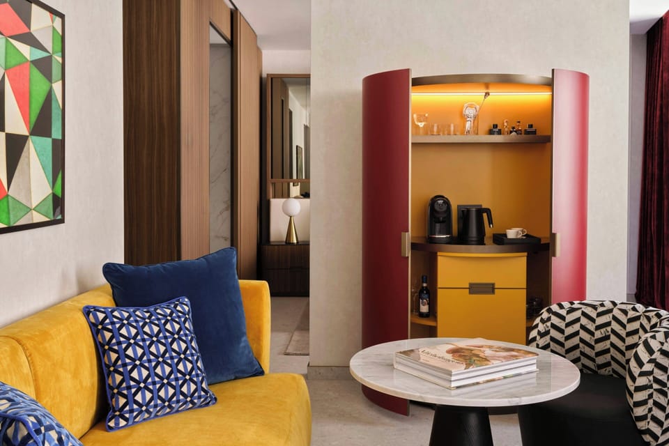 Superior Suite, 1 King Bed | Lounge | 3 bars/lounges, lobby lounge, rooftop bar