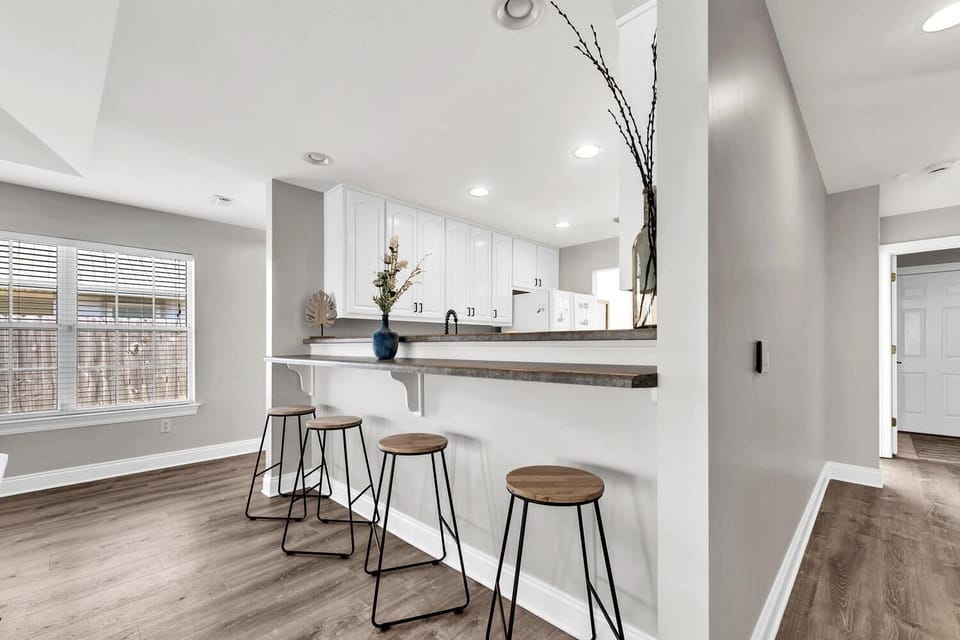 House, Multiple Beds (Paradise Palms) | Private kitchen | Oven, toaster