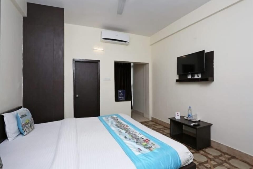 Deluxe Room | Desk, WiFi (free)