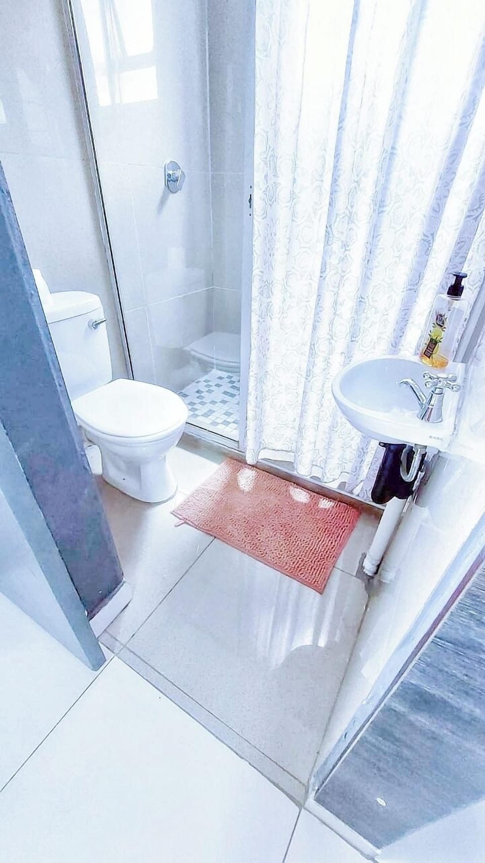 Superior Room | Bathroom | Shower, hair dryer, towels, soap