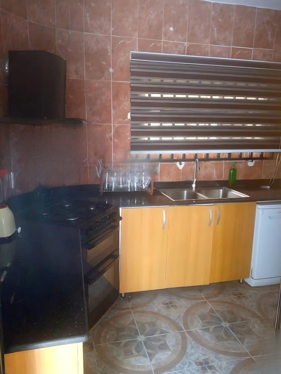 House, 4 Bedrooms, Smoking, Balcony | Interior