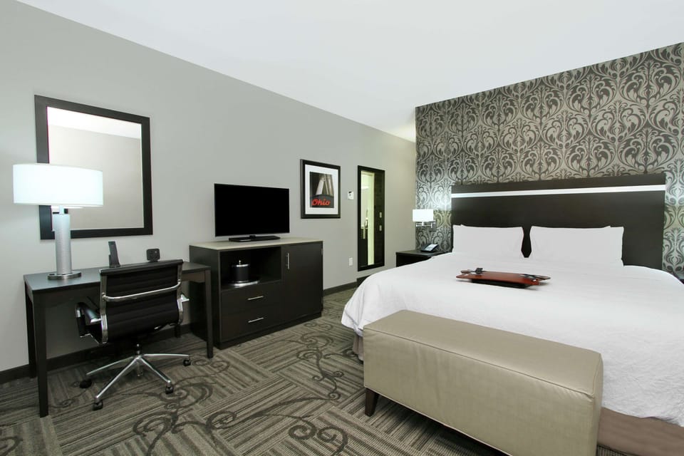 In-room safe, free cribs/infant beds, free WiFi, bed sheets