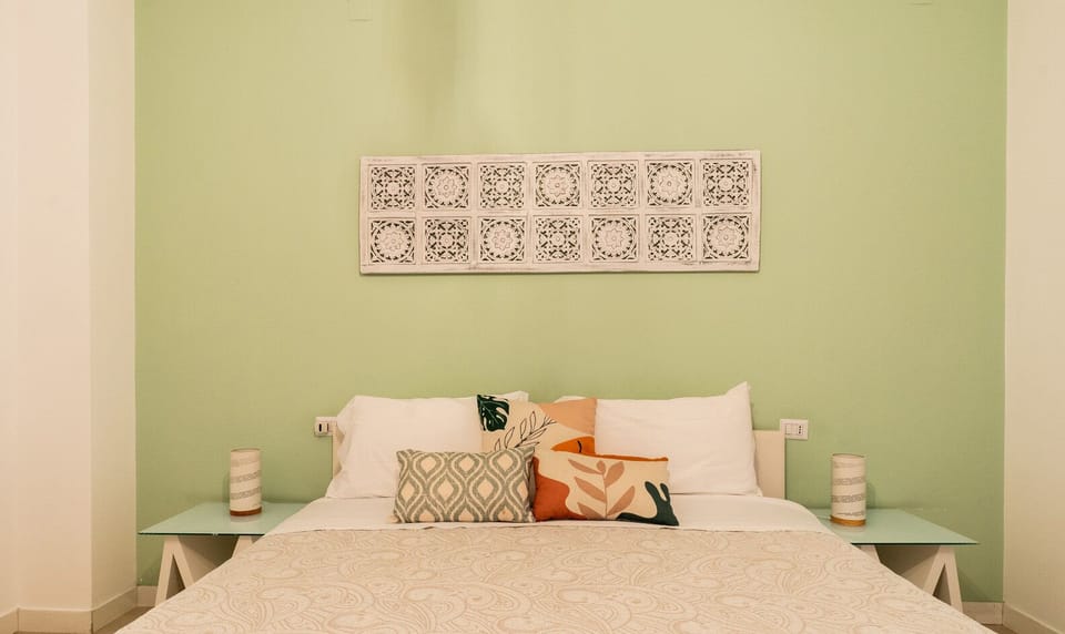 Double Room | Desk, soundproofing, iron/ironing board, free WiFi