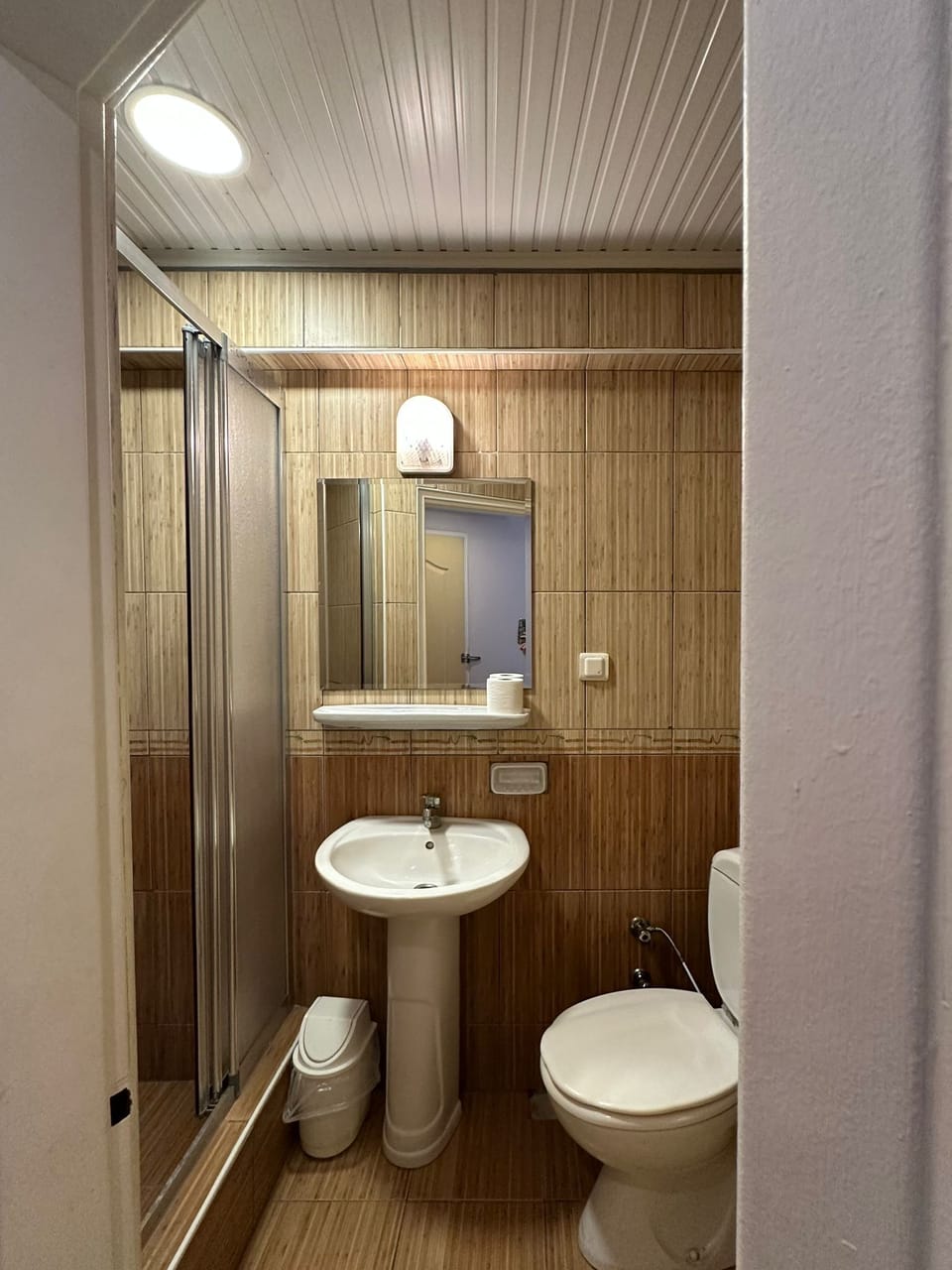 Shower, designer toiletries, hair dryer, towels