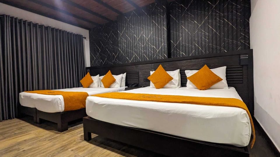 Family Quadruple Room, City View | Free WiFi