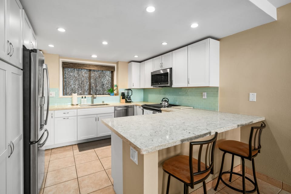 Condo, 2 Bedrooms | Private kitchen | Coffee/tea maker, fridge, oven, toaster