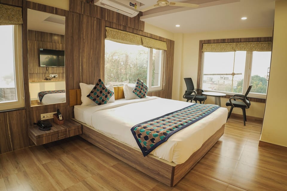 Luxury Suite, City View | View from room