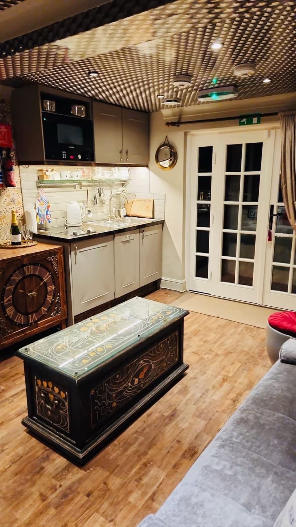 Cottage, 3 Bedrooms | Individually decorated, individually furnished, bed sheets