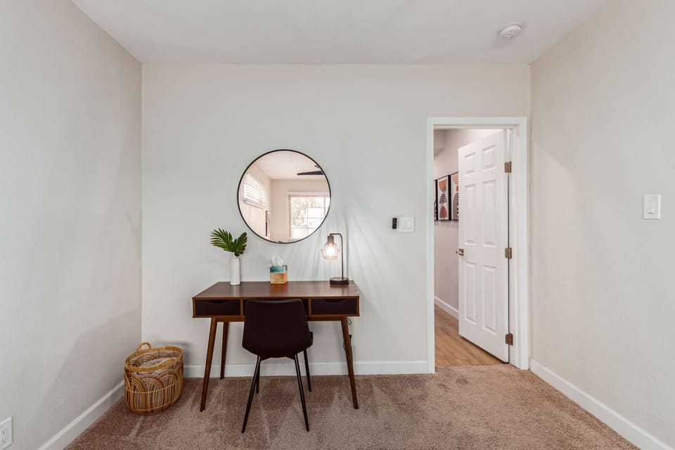 House | 4 bedrooms, high-speed internet