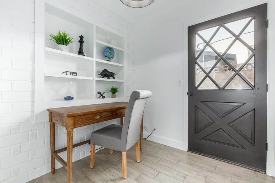 House | 4 bedrooms, high-speed internet