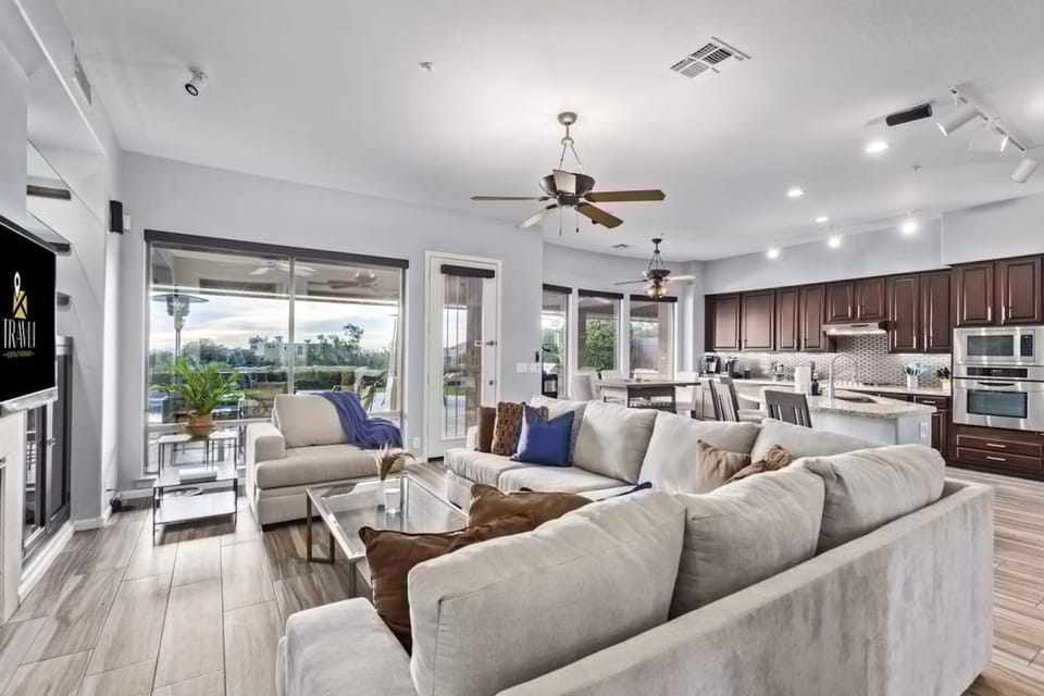 House | 4 bedrooms, high-speed internet
