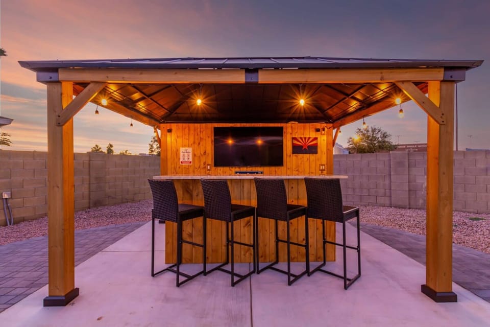 House | 4 bedrooms, desk, high-speed internet