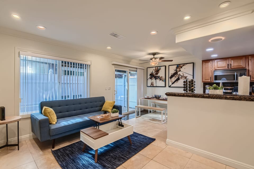 Apartment | 2 bedrooms, desk, Internet