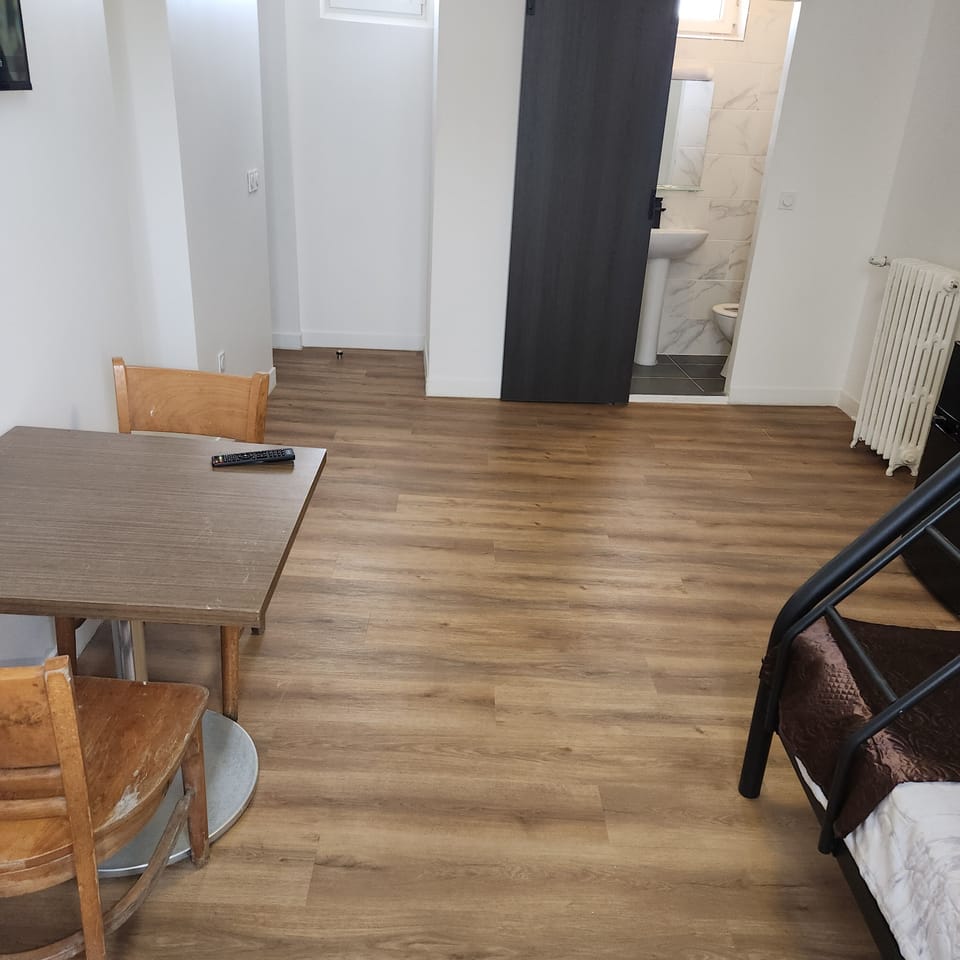 Standard Triple Room | Free WiFi, bed sheets