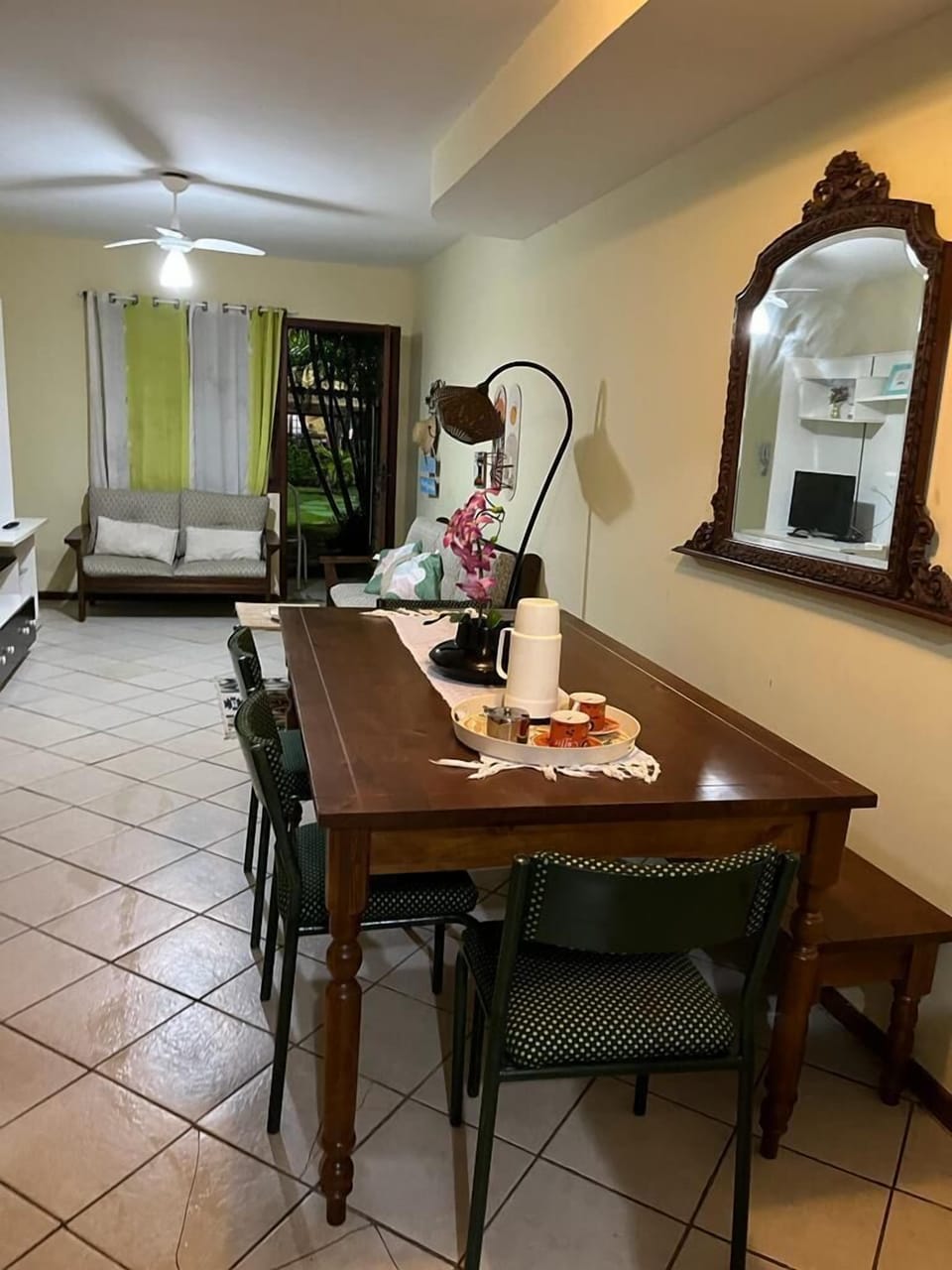 House, Garden View | Living area | Flat-screen TV