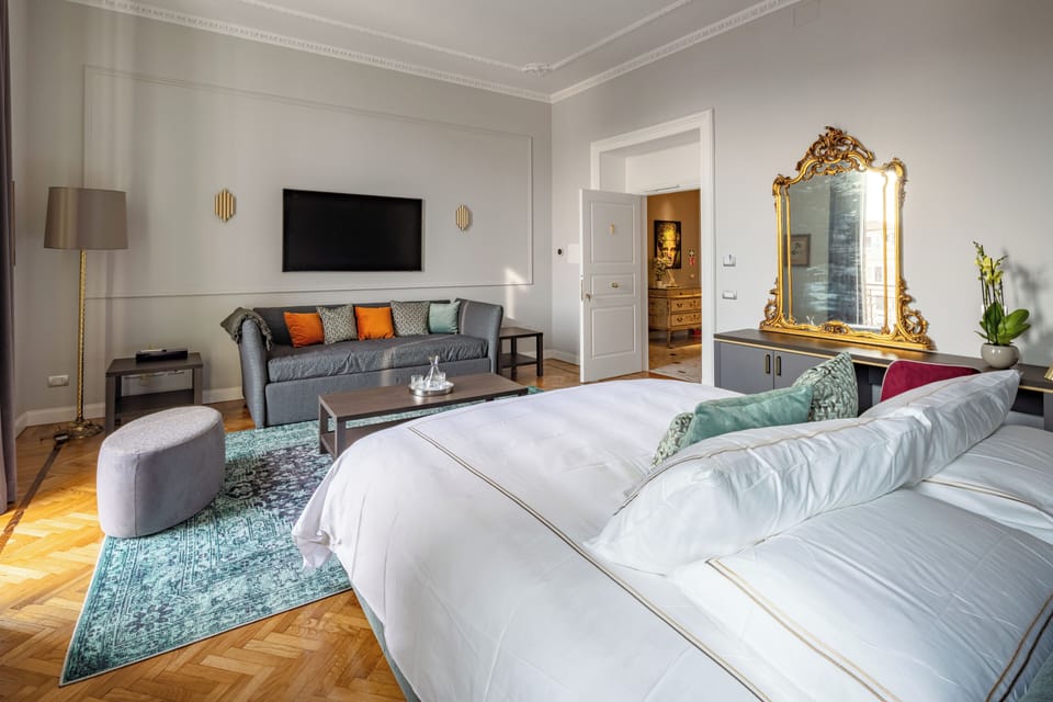 Deluxe Studio Suite, Balcony, City View | In-room safe, blackout drapes, iron/ironing board (on request)