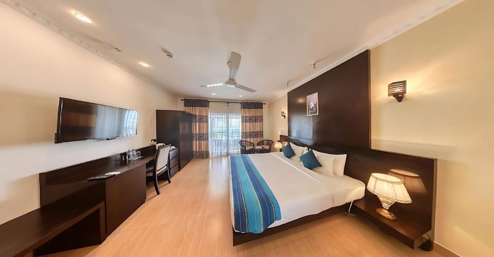Deluxe Double Room, Air conditioning, Sea View | Free WiFi, bed sheets