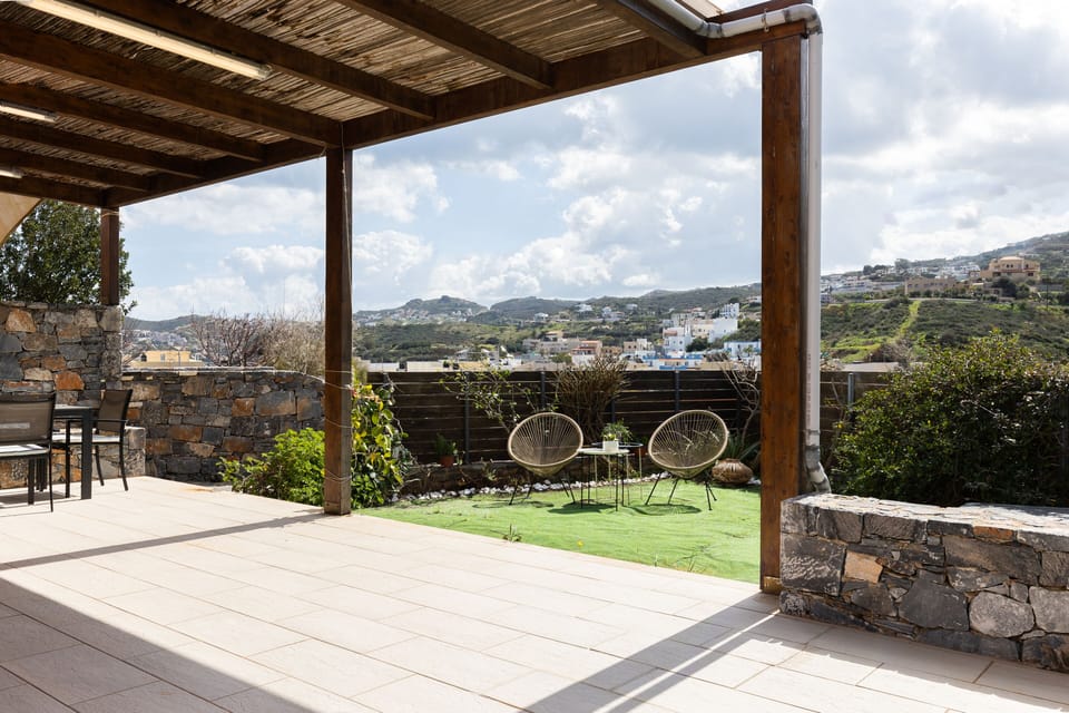 Villa, 2 Bedrooms, Garden View | Terrace/patio