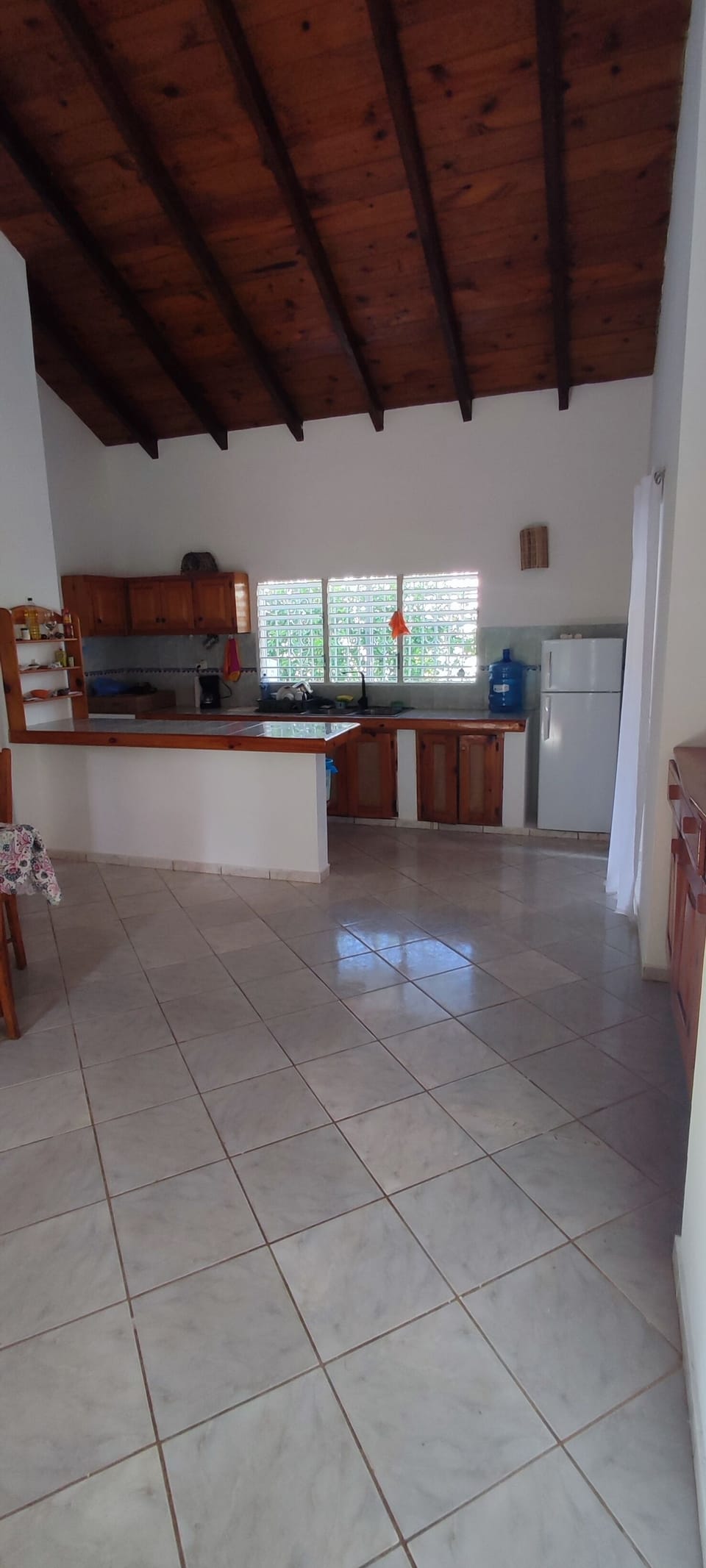 Deluxe Double Room, Private Bathroom, Garden View | Living area