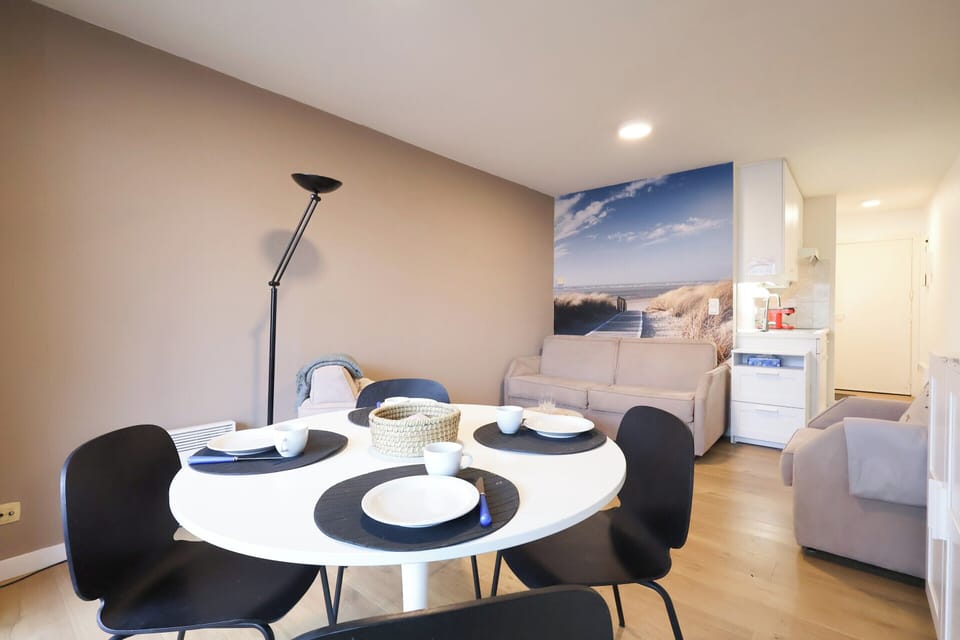 House | Dining