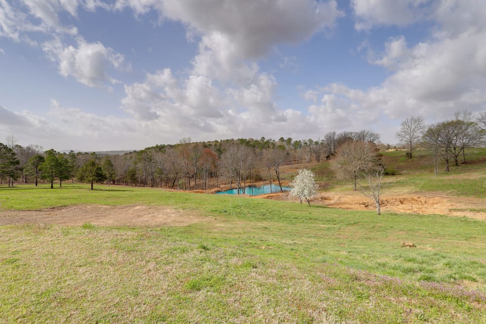 House (5 Bedrooms) | Interior