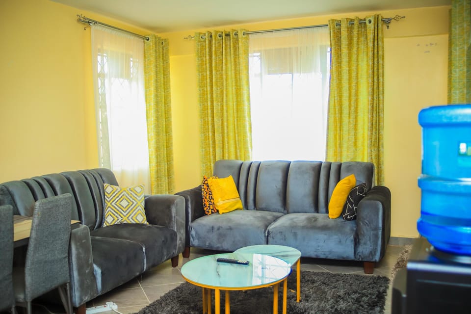 Family Apartment, Balcony, City View | Living area