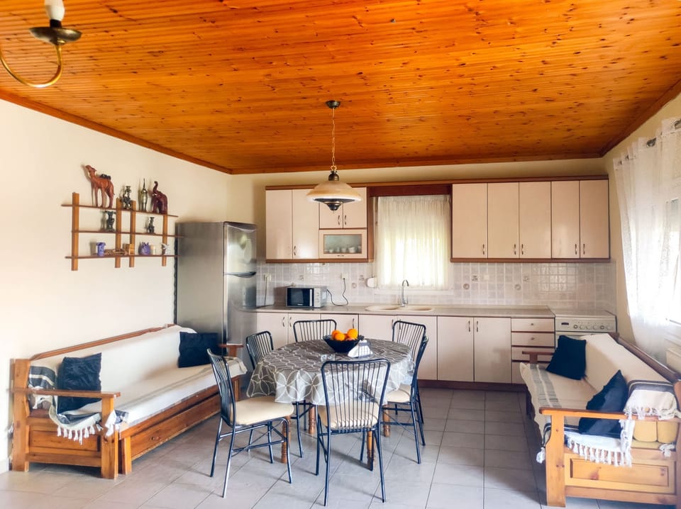 House | 2 bedrooms, Internet