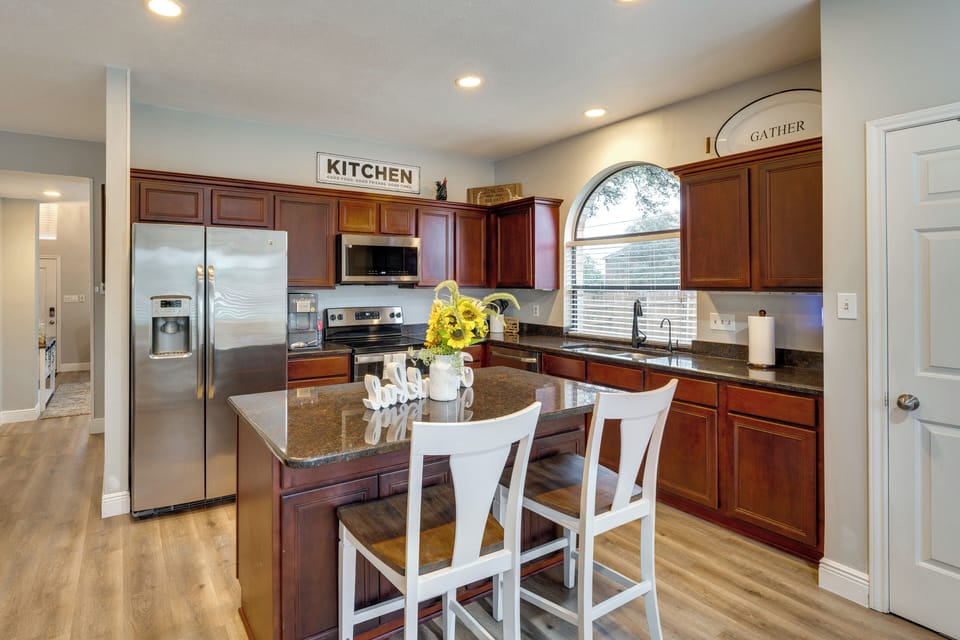 House (4 Bedrooms) | Interior