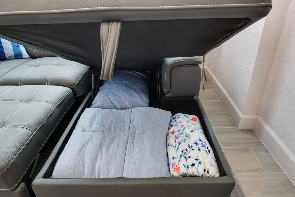 Apartment (0 Bedroom) | Interior