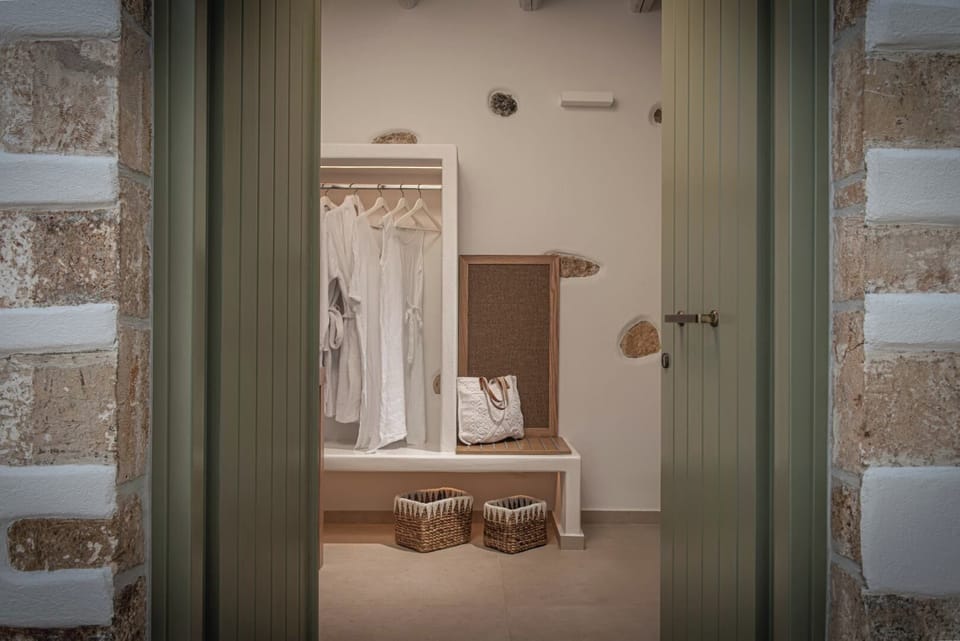 Villa | 4 bedrooms, iron/ironing board