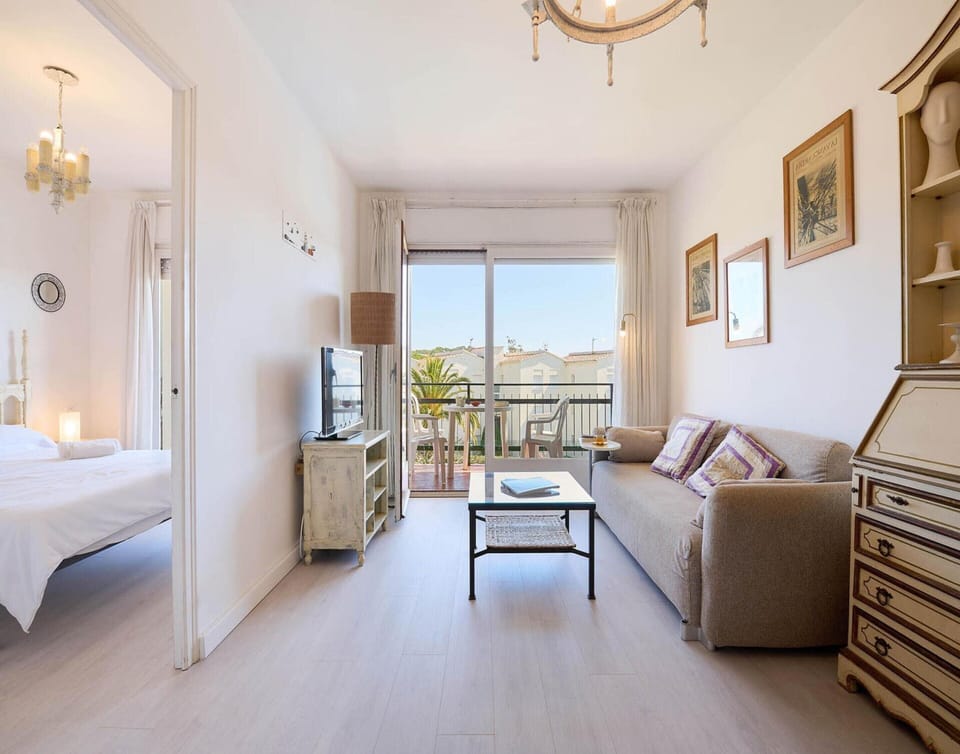 Apartment | Living room