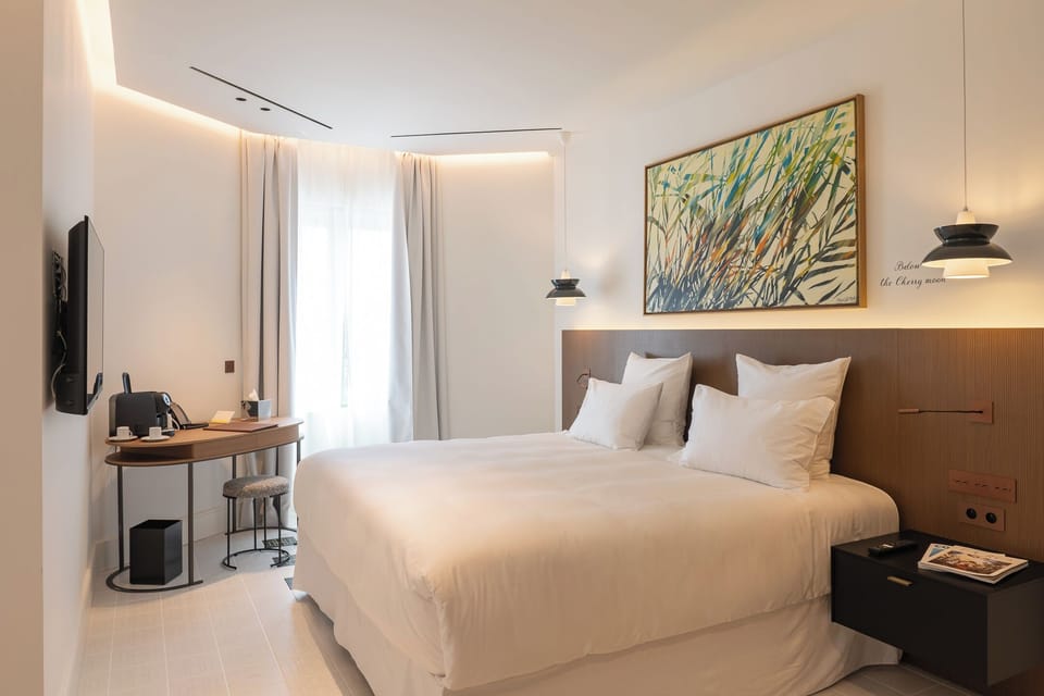 Junior Suite, Sea View | Premium bedding, down comforters, minibar, in-room safe