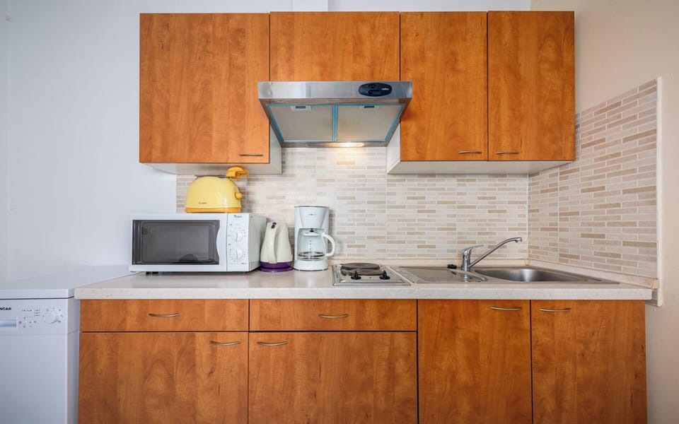 Apartment | Private kitchen | Highchair