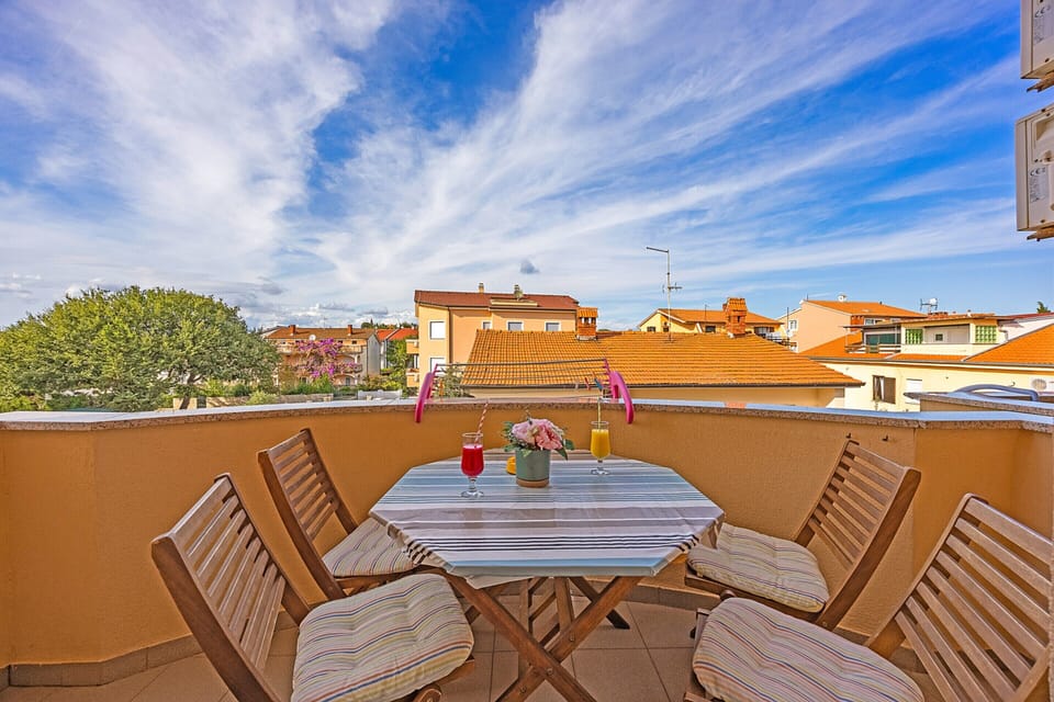 Apartment | Balcony